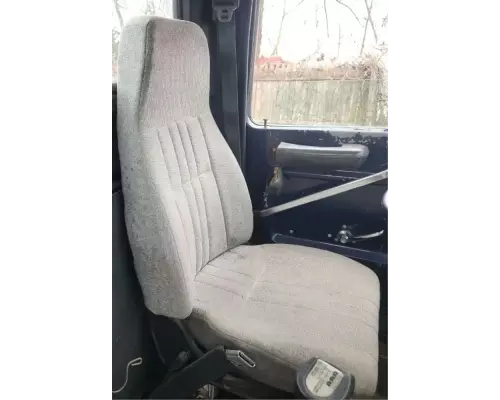 Ford LNT9000 Seat, Front