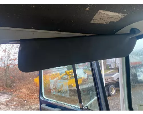 Ford LNT9000 Sun Visor (External)