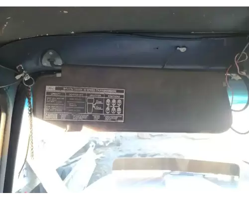 Ford LNT9000 Sun Visor (External)