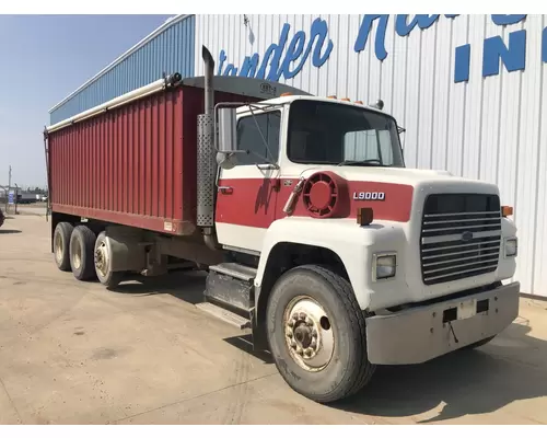 Ford LNT9000 Truck