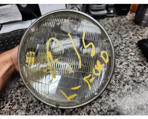 Ford LOUISVILLE Headlamp Assembly