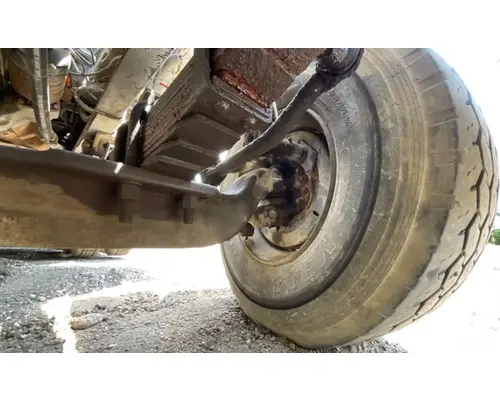 Ford LT8000 Axle Assy, Fr (4WD)