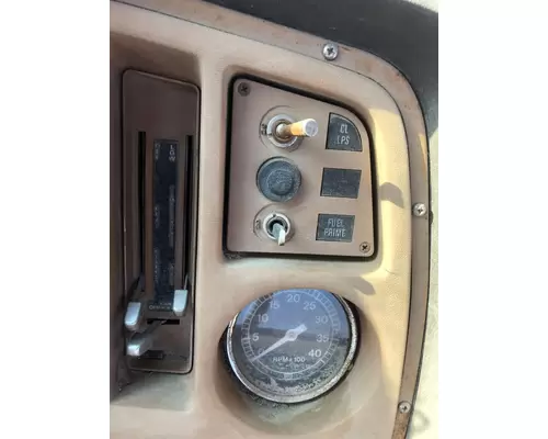 Ford LT8000 Dash Panel