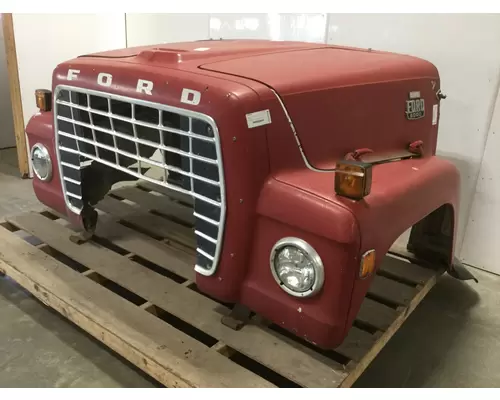 Ford LT8000 Hood