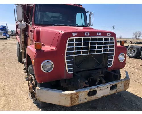 Ford LT8000 Hood