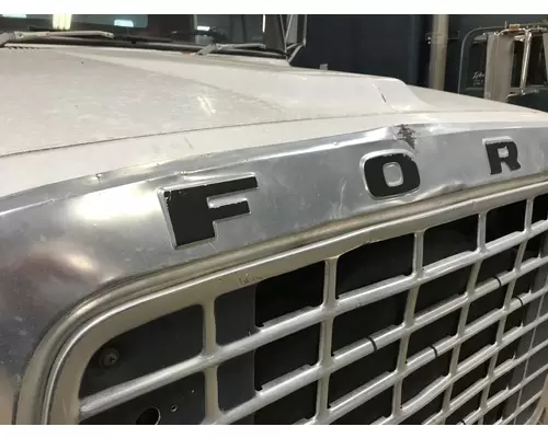 Ford LT8000 Hood
