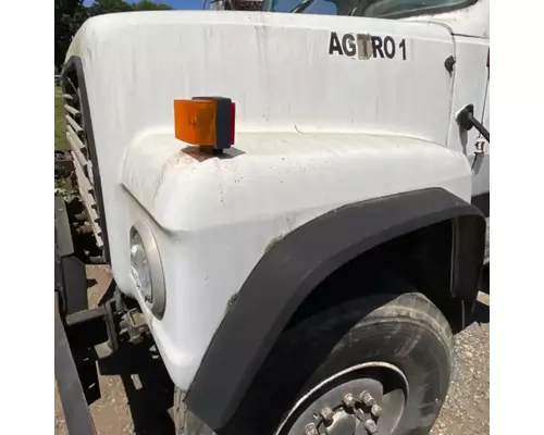 Ford LT8000 Hood