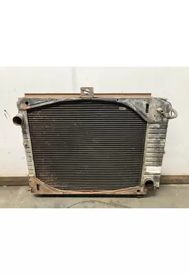 Ford LT8000 Radiator