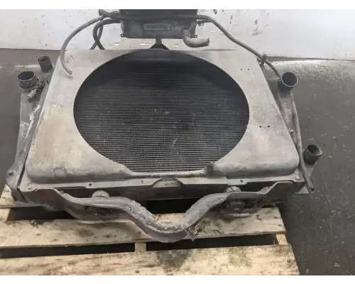 Ford LT8000 Radiator