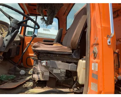 Ford LT8000 Seat (non-Suspension)