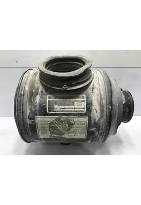 Ford LT9000 Air Cleaner