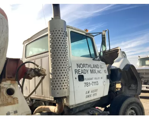 Ford LT9000 Cab Assembly