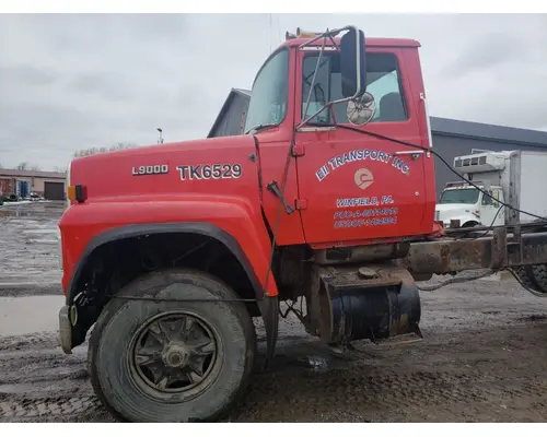 Ford LT9000 Cab