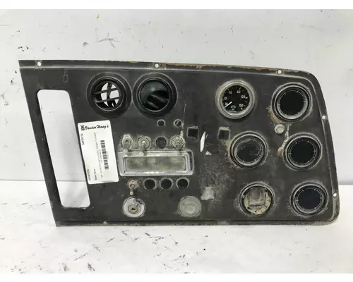 Ford LT9000 Dash Assembly