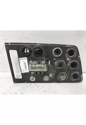 Ford LT9000 Dash Assembly