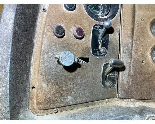 Ford LT9000 Dash Panel