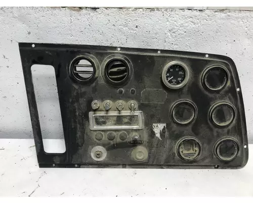 Ford LT9000 Dash Panel