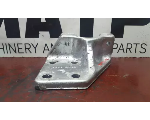 Ford LT9000 Engine Mounts