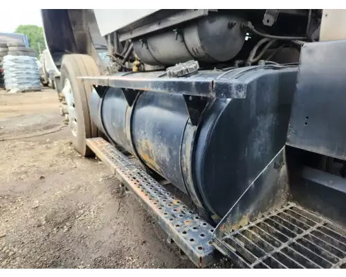 Ford LT9000 Fuel Tank