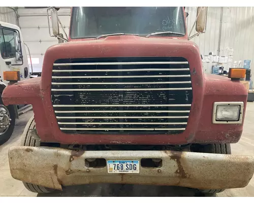 Ford LT9000 Hood