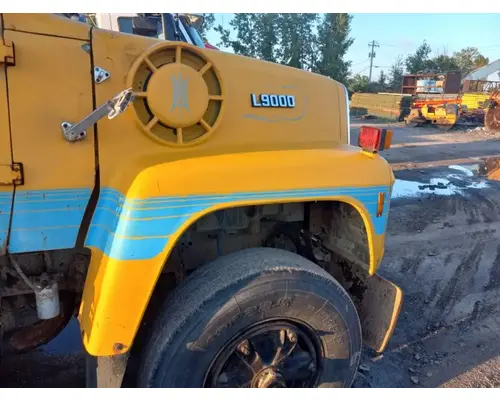 Ford LT9000 Hood