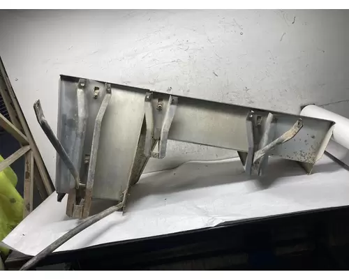 Ford LT9000 Step (Fuel Tank, Fairing)