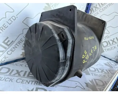 Ford LT9513 LOUISVILLE 113 Air Cleaner