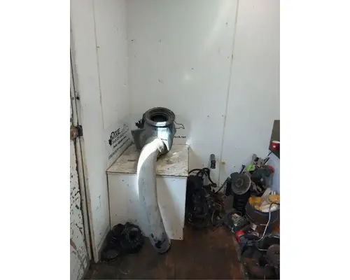 Ford LT9513 LOUISVILLE 113 Air Cleaner