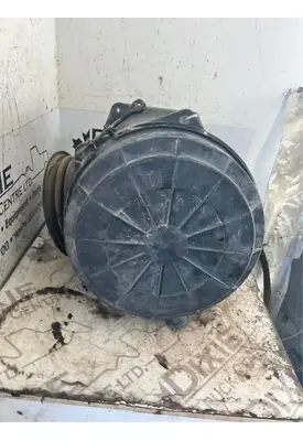 Ford LT9513 LOUISVILLE 113 Air Cleaner