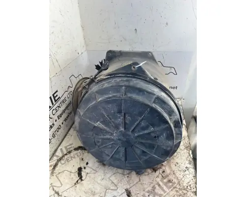 Ford LT9513 LOUISVILLE 113 Air Cleaner