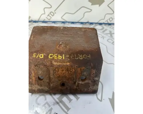 Ford LT9513 LOUISVILLE 113 Cab