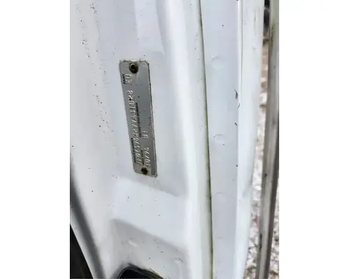 Ford LT9513 LOUISVILLE 113 Cab