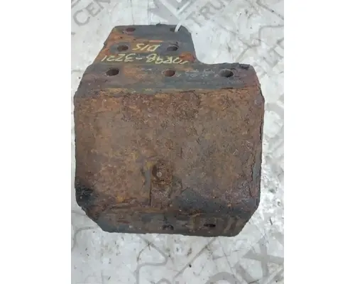 Ford LT9513 LOUISVILLE 113 Cab