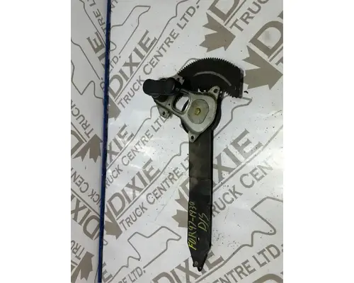 Ford LT9513 LOUISVILLE 113 Door Window Regulator, Front