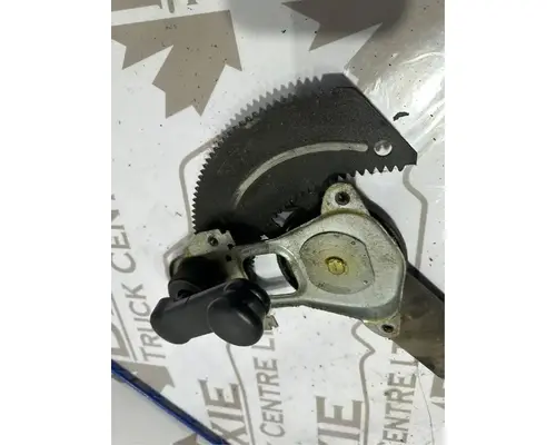 Ford LT9513 LOUISVILLE 113 Door Window Regulator, Front