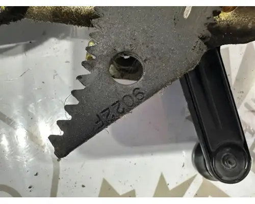 Ford LT9513 LOUISVILLE 113 Door Window Regulator, Front