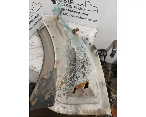 Ford LT9513 LOUISVILLE 113 Fender Extension