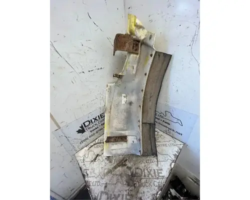 Ford LT9513 LOUISVILLE 113 Fender Extension