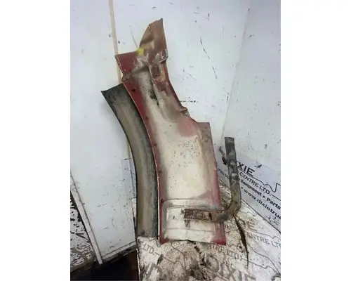 Ford LT9513 LOUISVILLE 113 Fender Extension