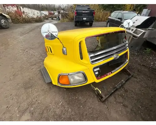 Ford LT9513 LOUISVILLE 113 Hood