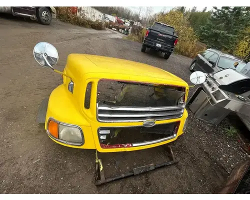 Ford LT9513 LOUISVILLE 113 Hood