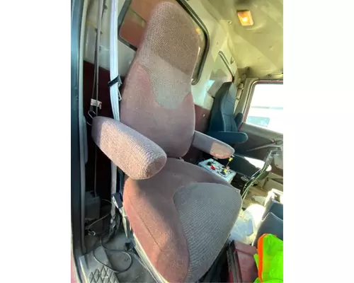 Ford LT9513 LOUISVILLE 113 Seat, Front