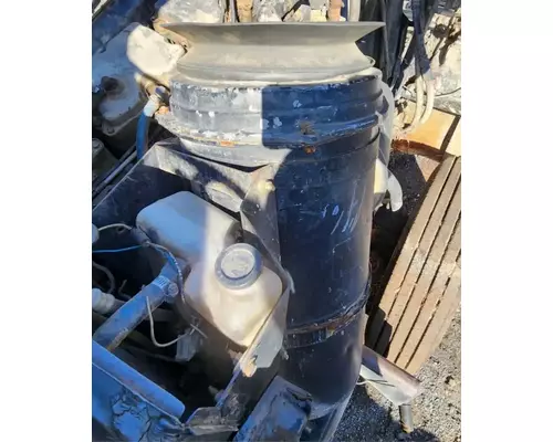 Ford LTL9000 Air Cleaner