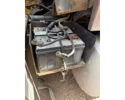 Ford LTL9000 Battery Box
