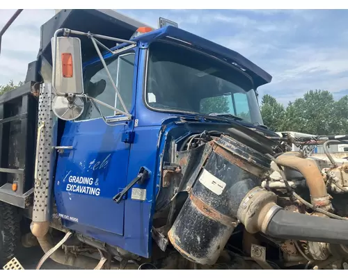 Ford LTL9000 Cab Assembly