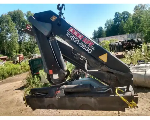 Ford LTL9000 Equipment (Mounted)