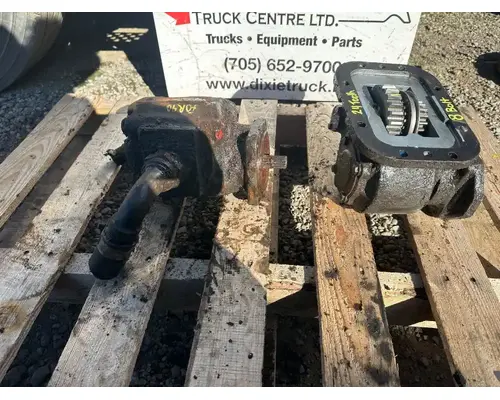 Ford LTL9000 Equipment (Mounted)