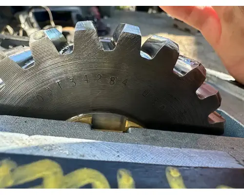 Ford LTL9000 Equipment (Mounted)