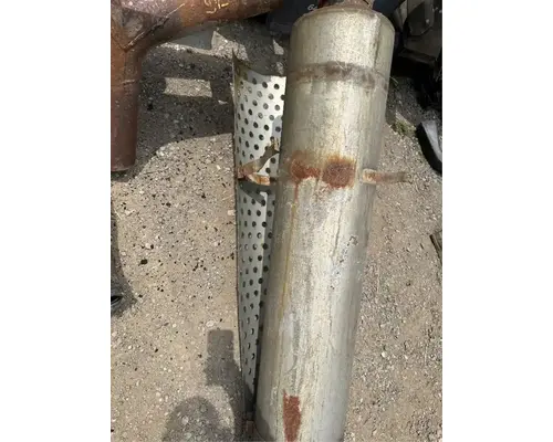 Ford LTL9000 Exhaust Pipe