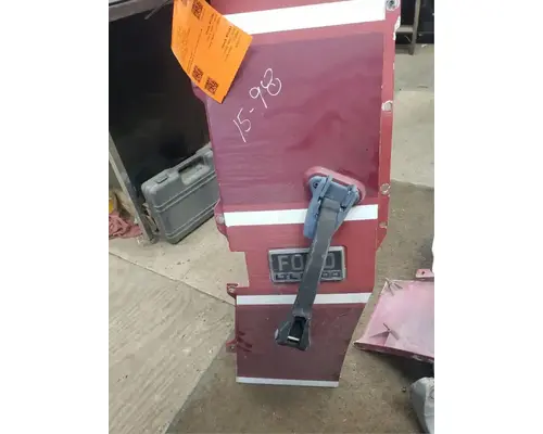 Ford LTL9000 Fender Extension